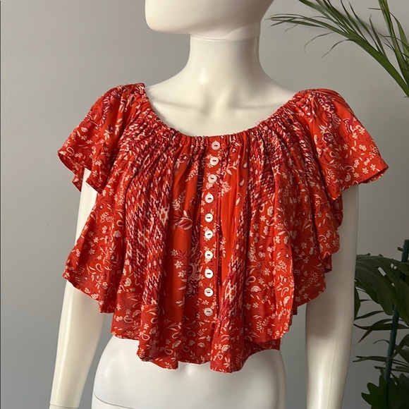 NWOT Angie Ruffled Sleeveless Crop Top Short Size L - Picture 1 of 5